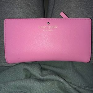 pink kate spade wallet, in great condition!